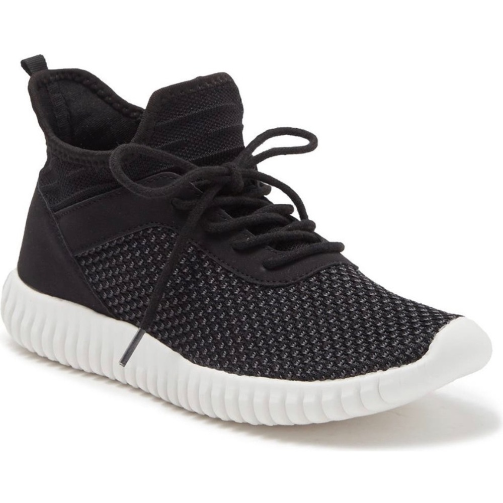 New! Dirty Laundry Harlan Knit Sneaker ❤️ Super Cute!!